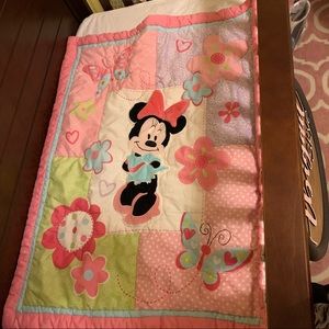 Disney Mini mouse crib set 🌸